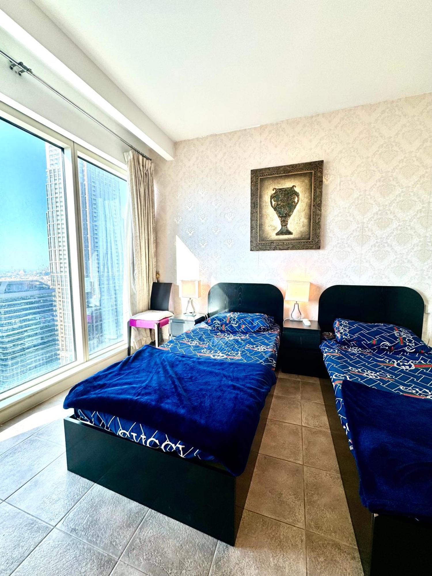 Appartamento Travelers Backpackers Dubai Esterno foto
