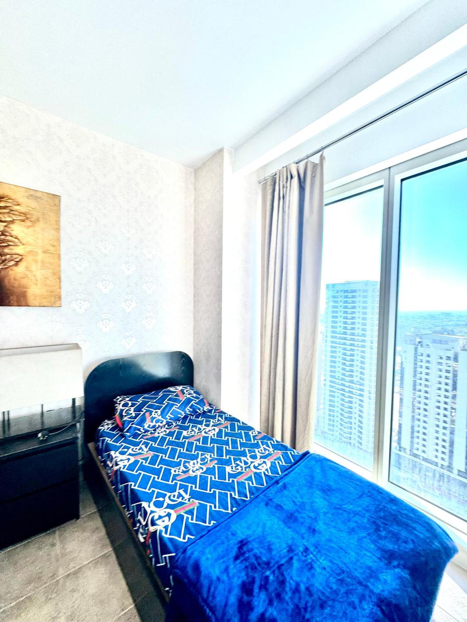 Appartamento Travelers Backpackers Dubai Esterno foto