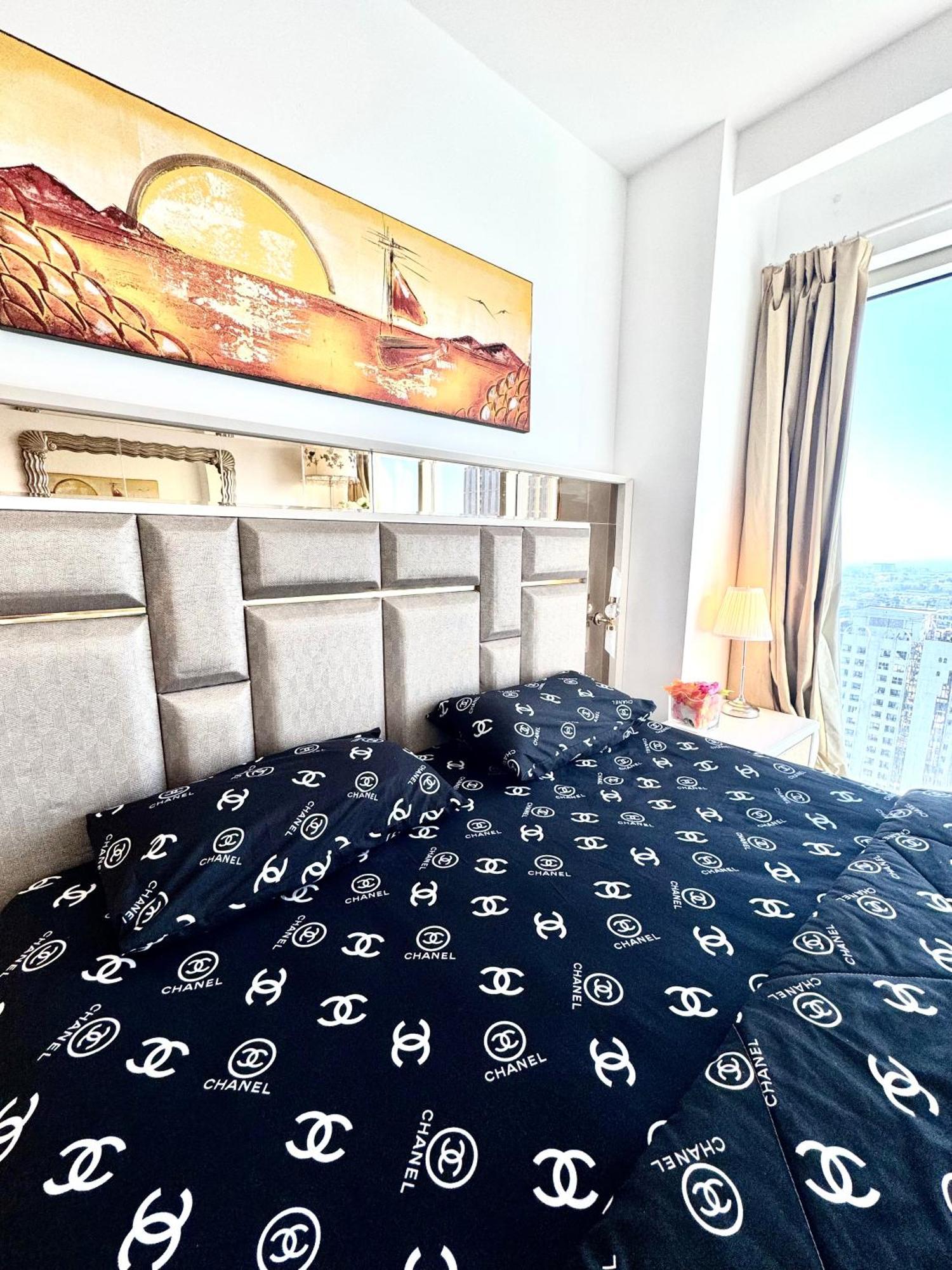 Appartamento Travelers Backpackers Dubai Esterno foto